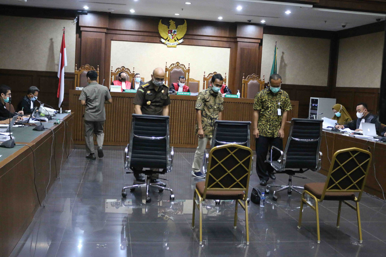 JPU Hadirkan 5 Saksi...