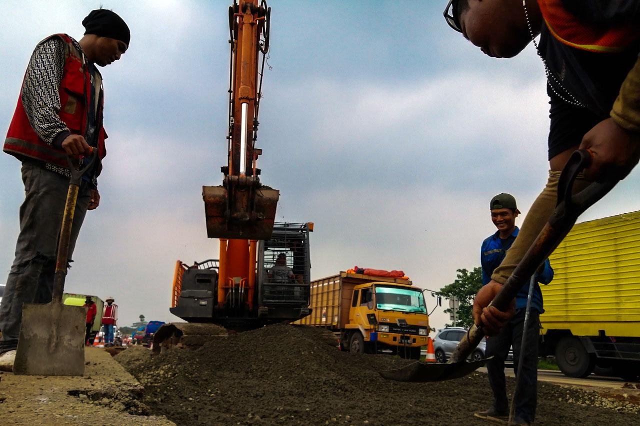 Libur Panjang Berakhir,...