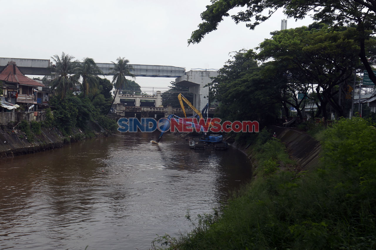 Antisipasi Banjir, Pemprov...