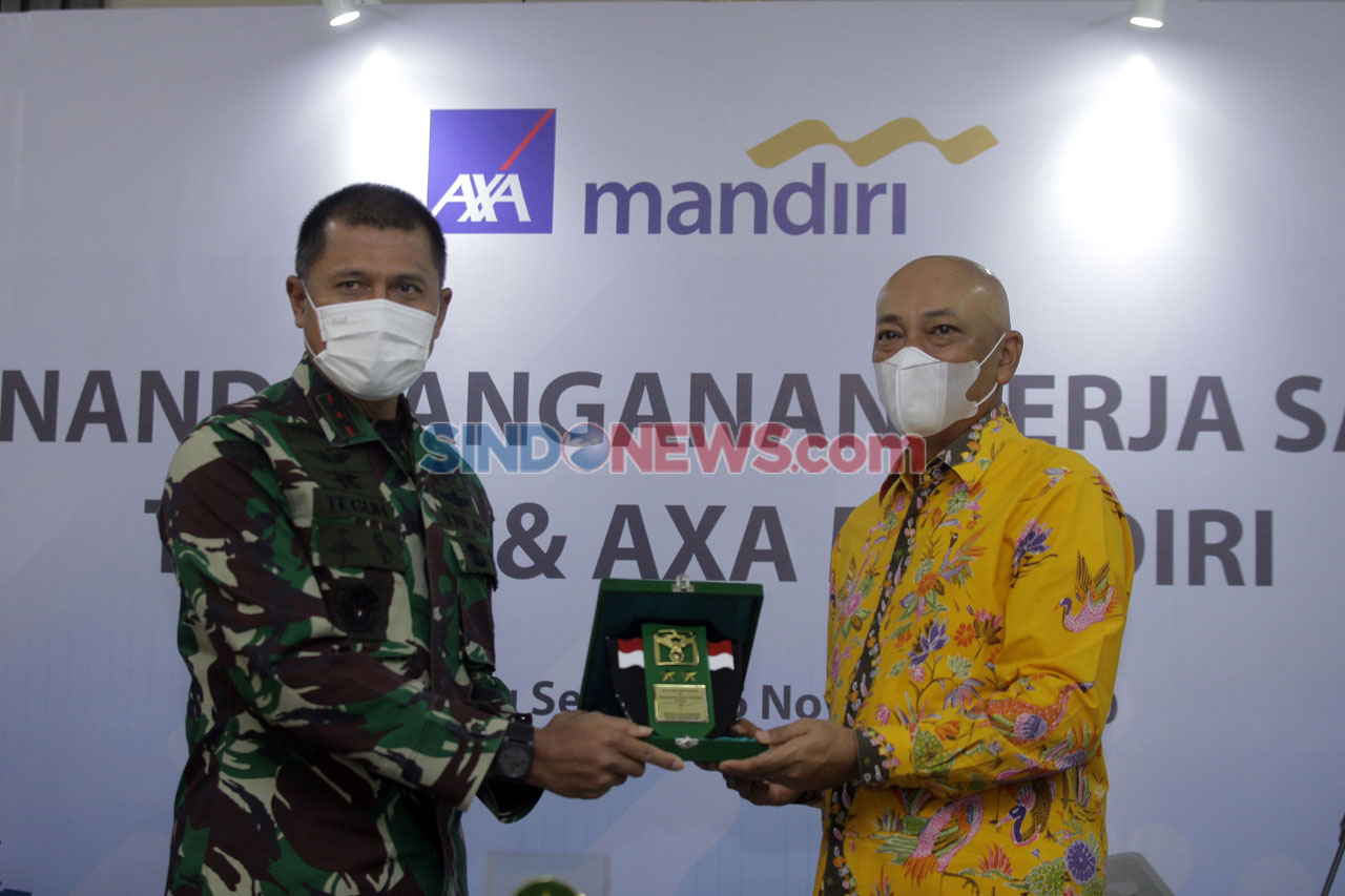 Kerjasama AXA Mandiri...