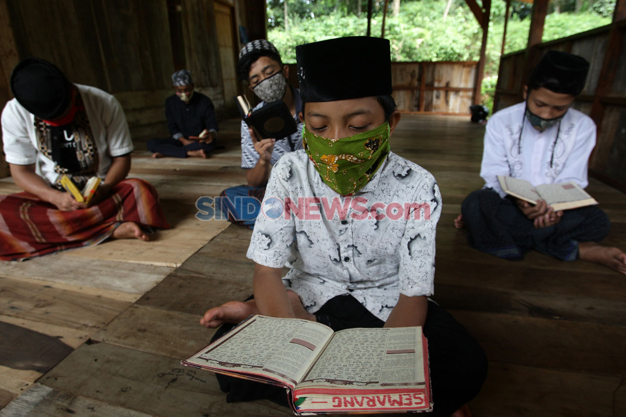 Aktivitas Santri Pesantren...