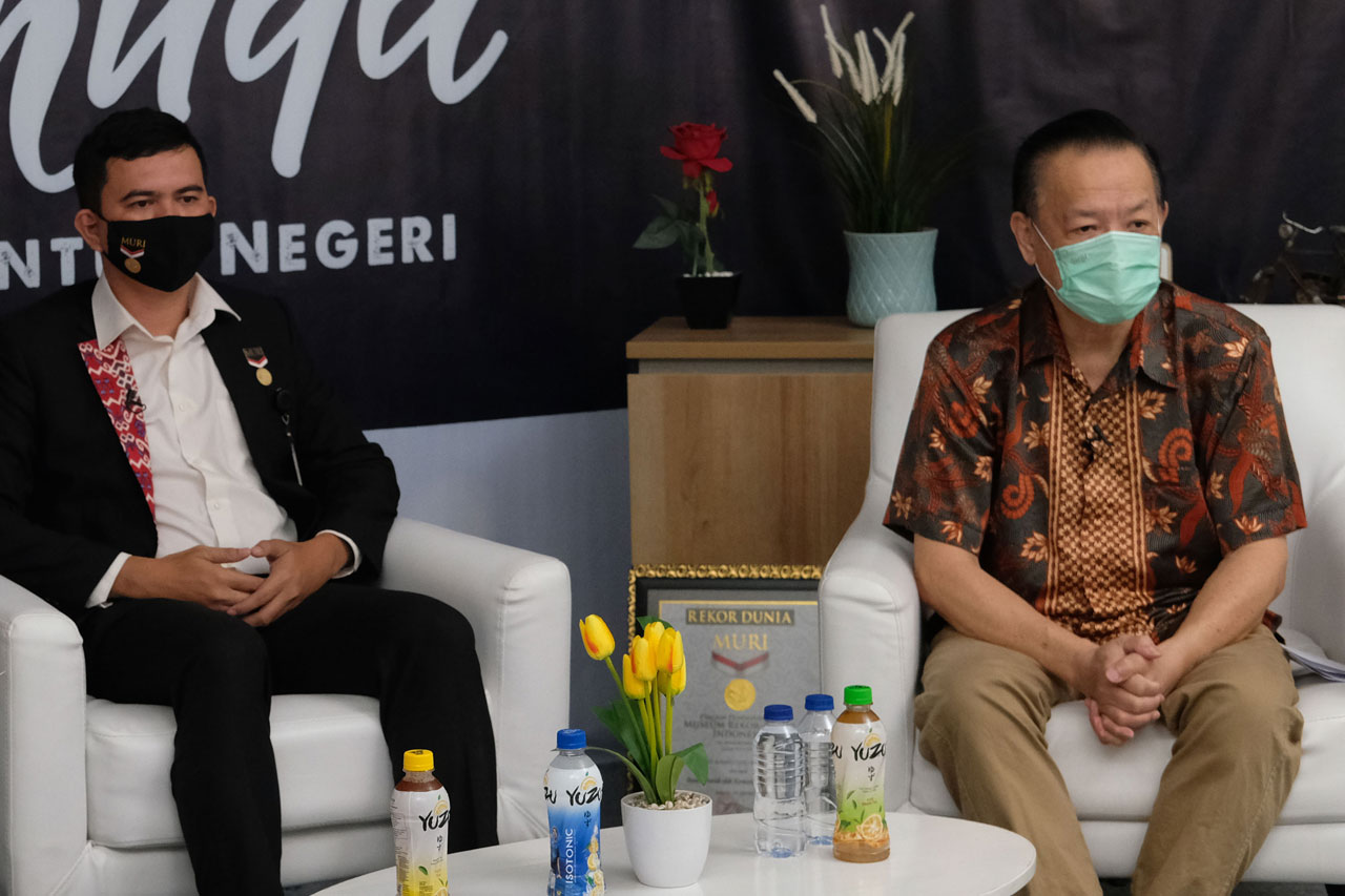 Komunitas Indonesia...