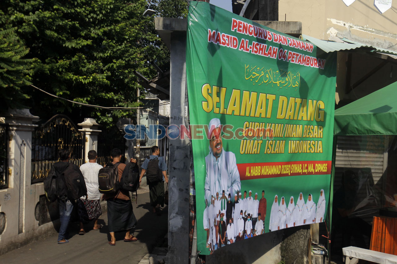 Massa Pendukung Habib...