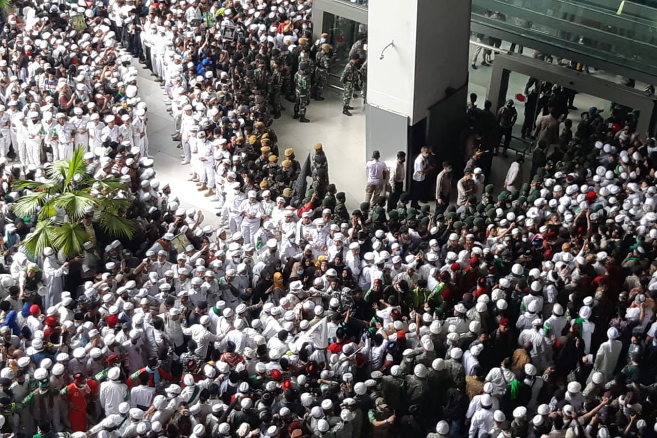 Bentuk Pagar Betis,...