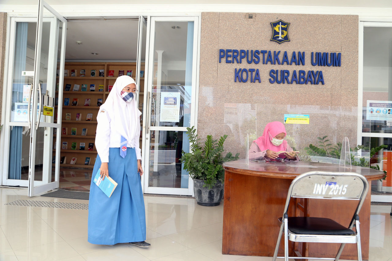 Kembali Buka, Perpustakaan...