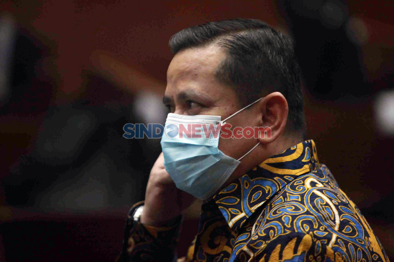 Hakim Tolak Penangguhan...