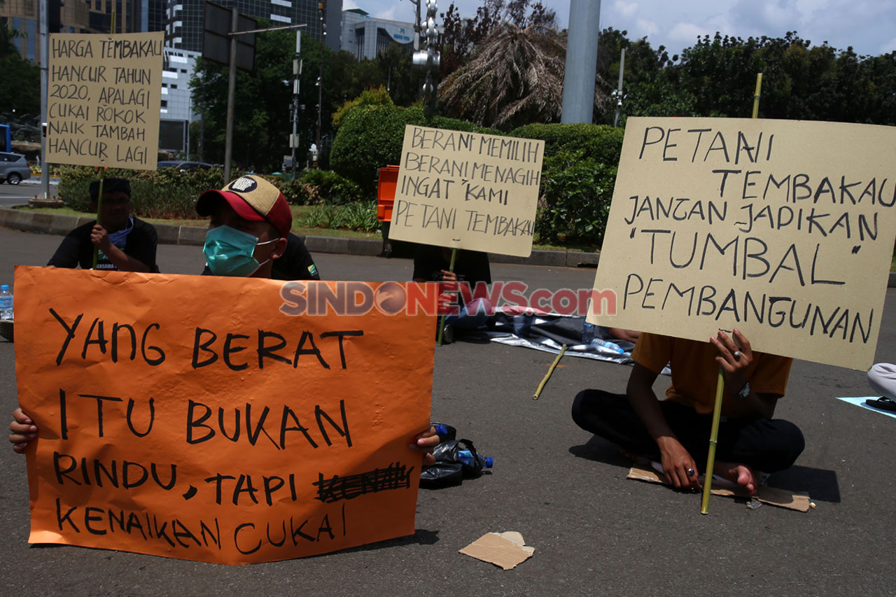 Aksi Petani Tembakau...