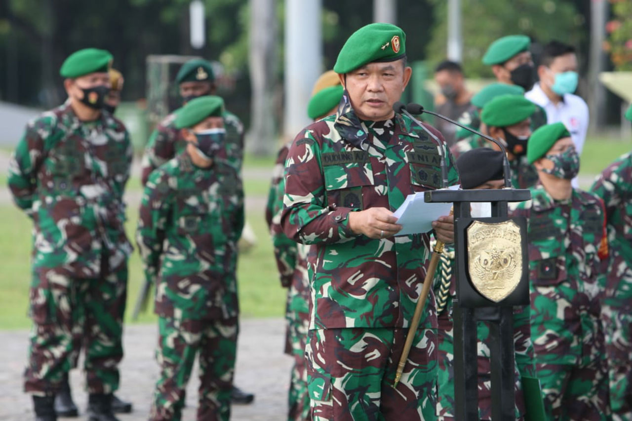 Pangdam Jaya Pimpin...
