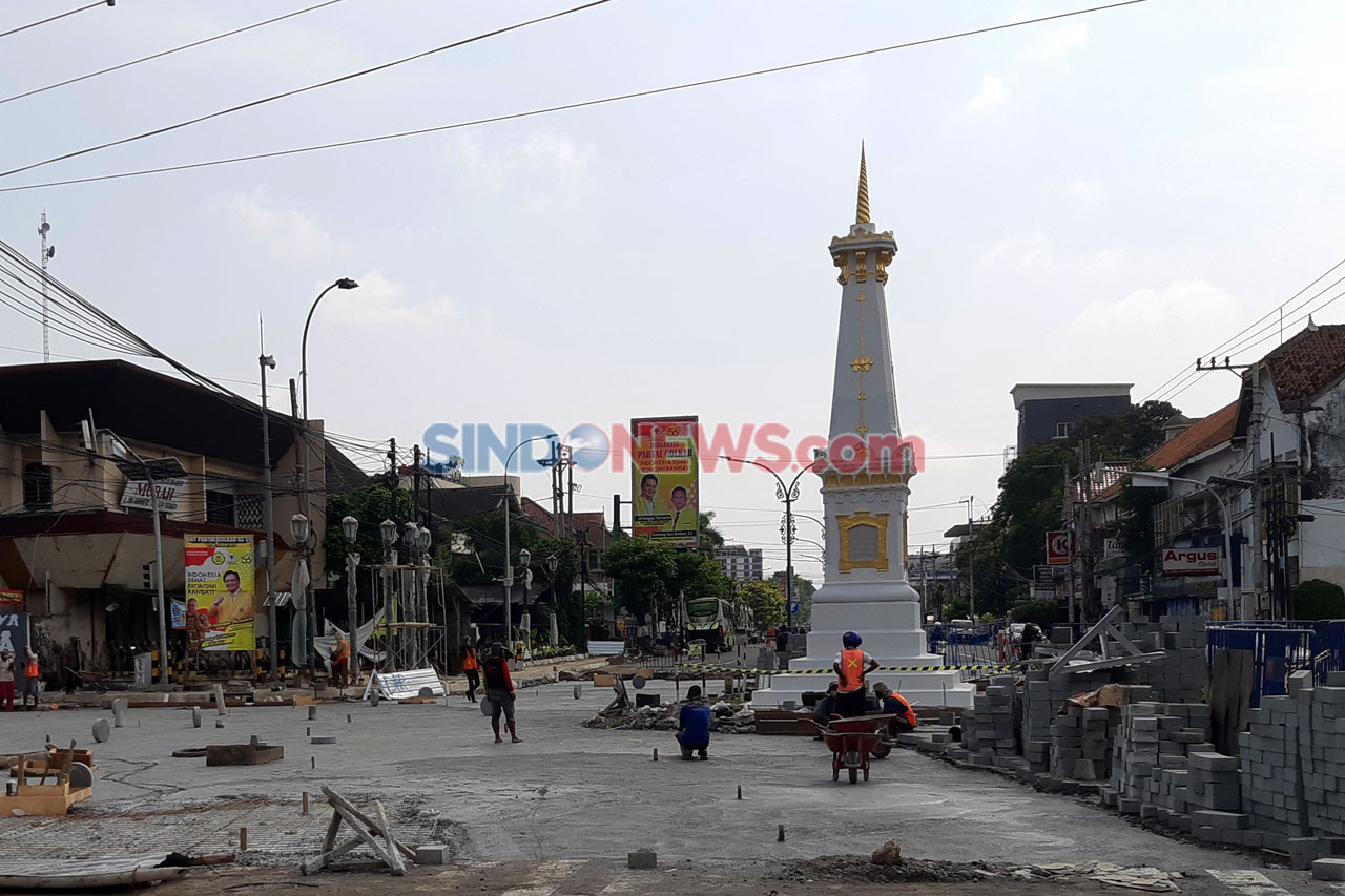Proyek Revitalisasi...