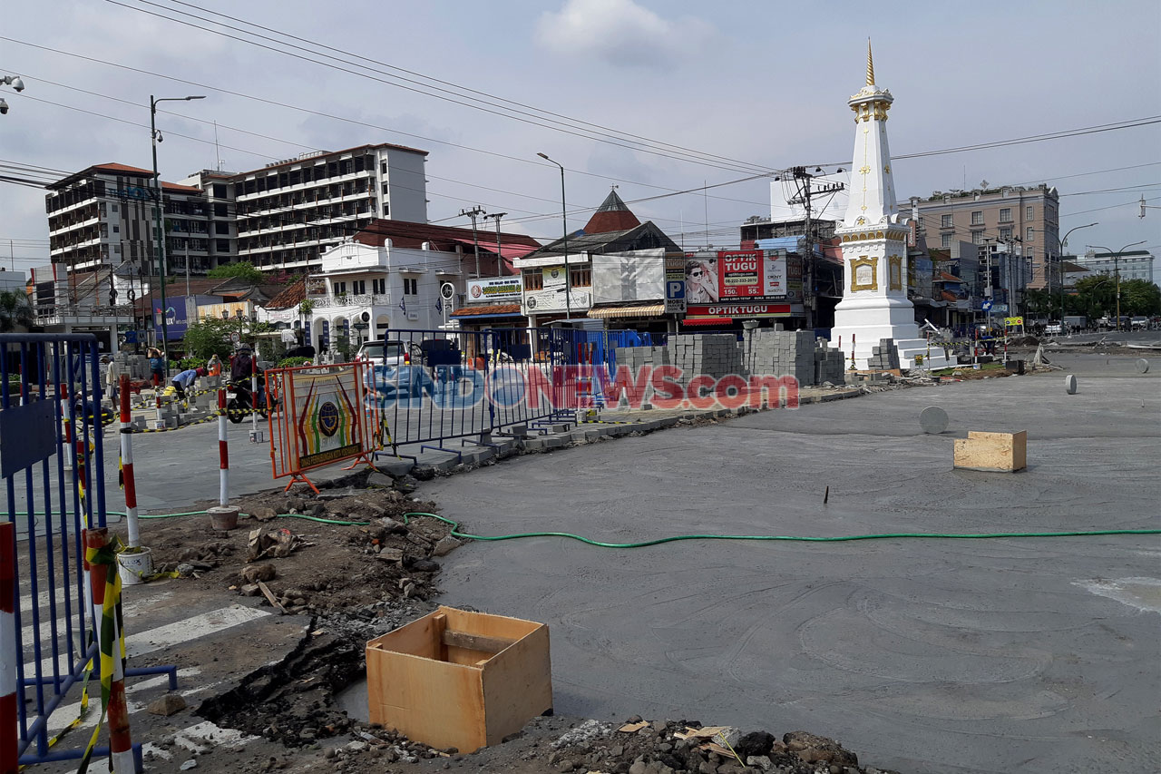 Proyek Revitalisasi...