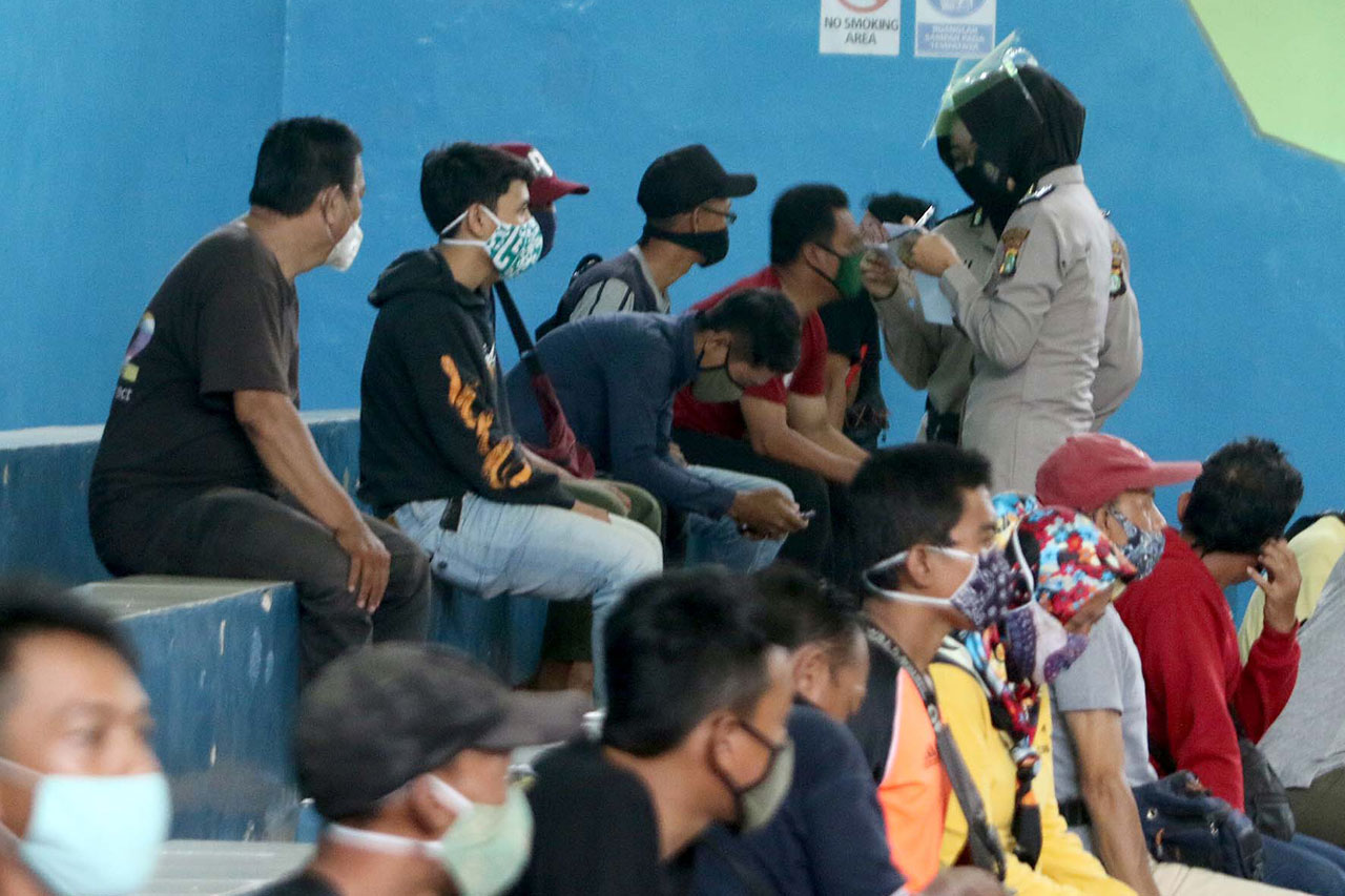 Cegah Penyebaran Covid-19,...