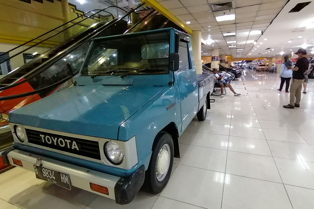 Penjualan Mobil Bekas...