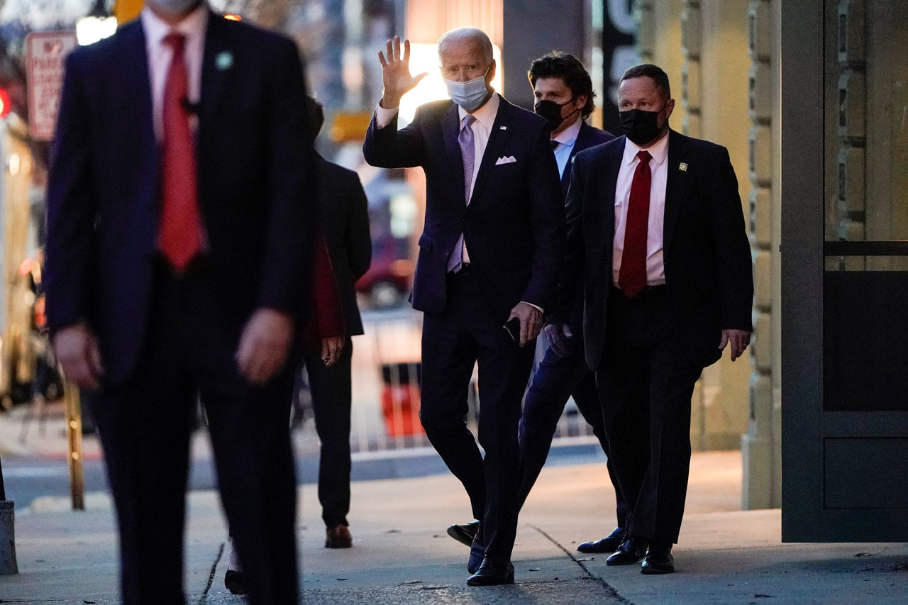 Joe Biden Perkenalkan...