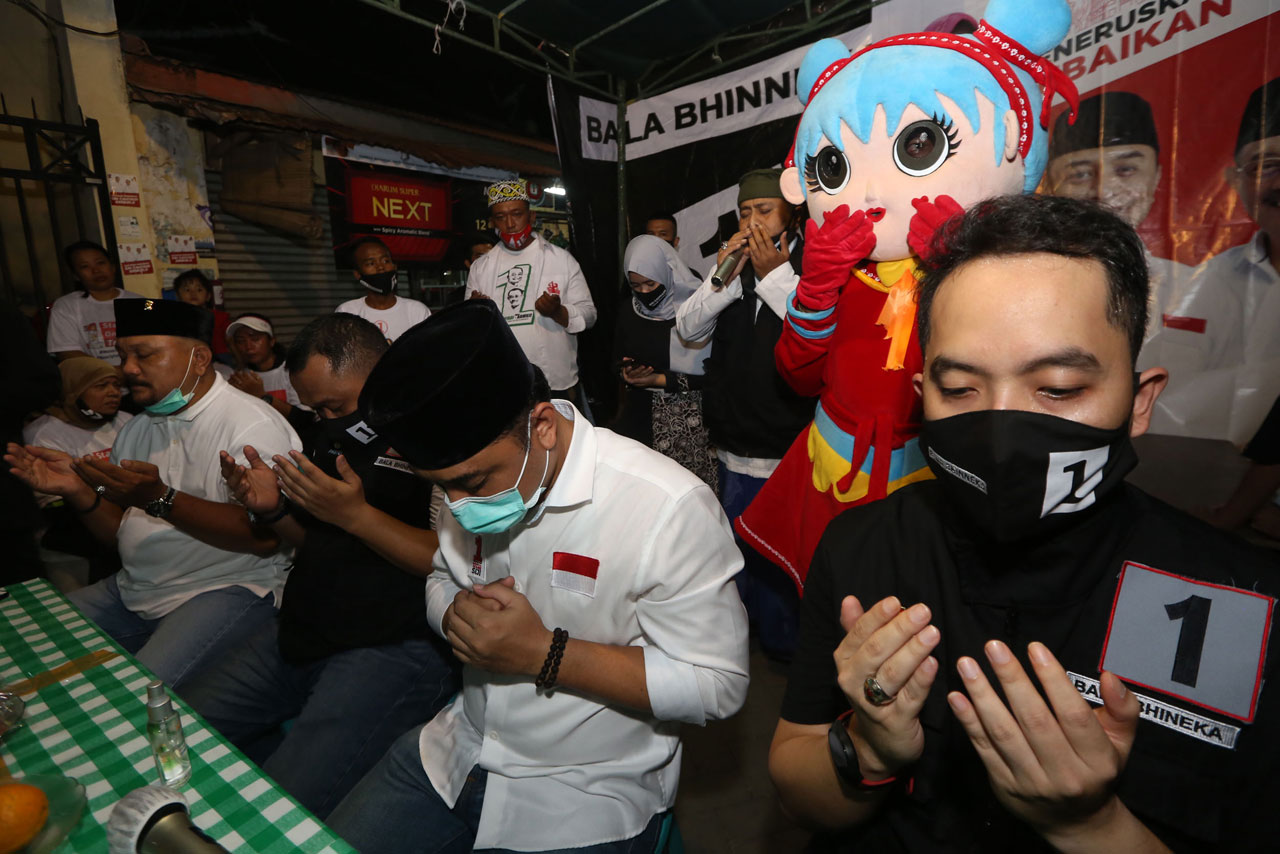 Jelang Pilkada Surabaya,...