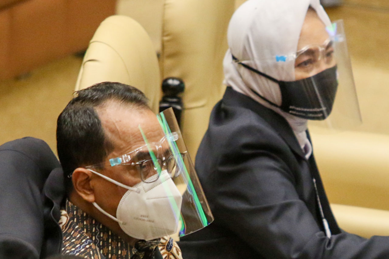 Komisi V DPR dan Menhub...