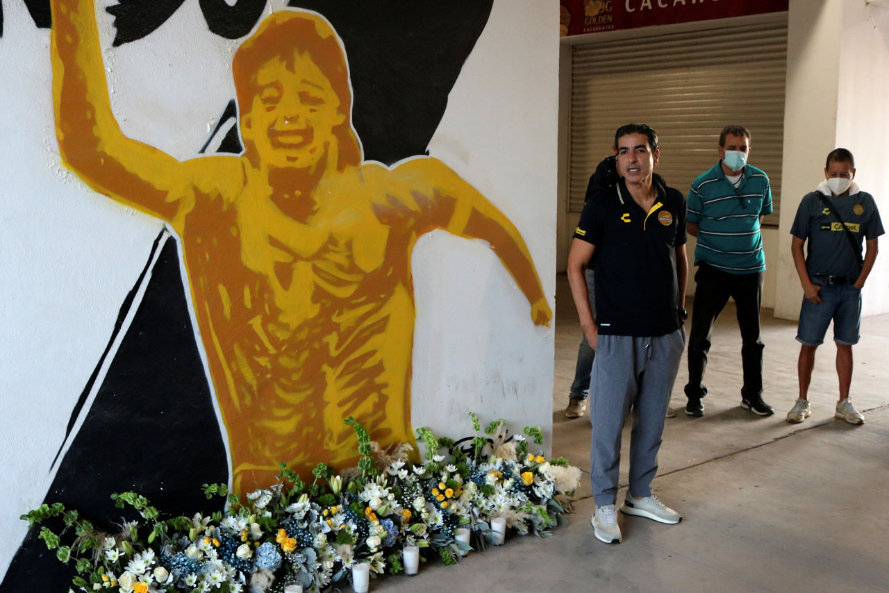 Mural Mendiang Diego...