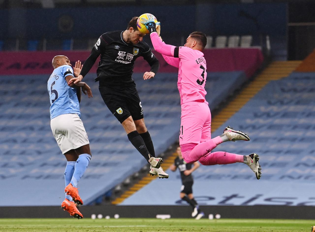 Menjamu Burnley, Manchester...