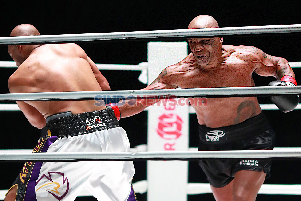 Duel Seru Mike Tyson...