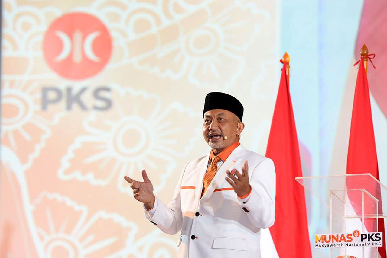 PKS Gelar Munas V 2020...
