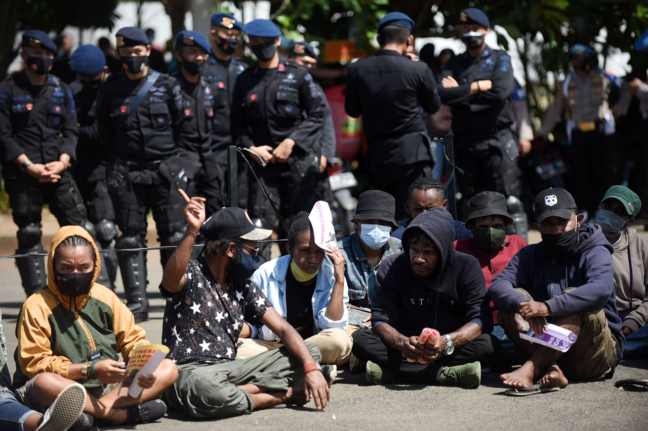 Mahasiswa Papua Gelar...