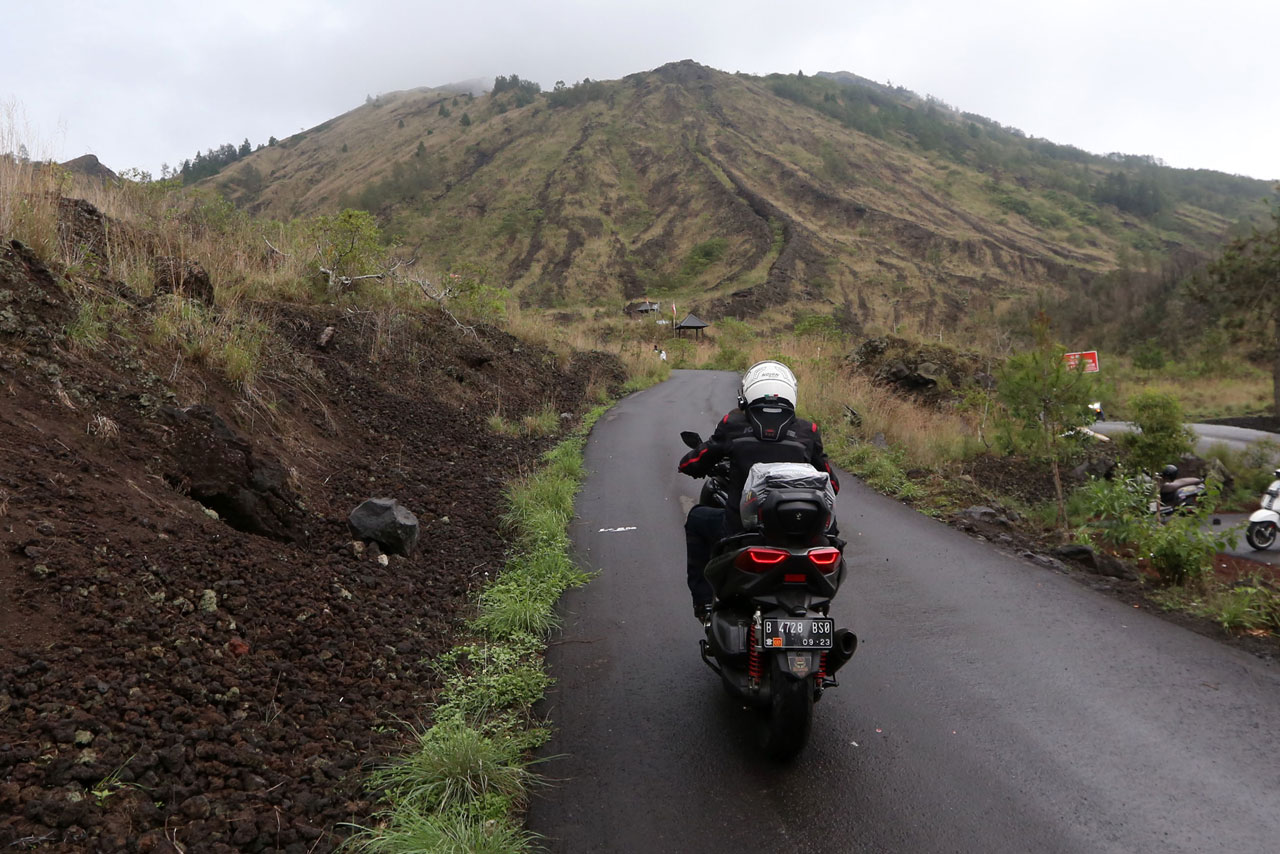 Hari Kedua, Rombongan...