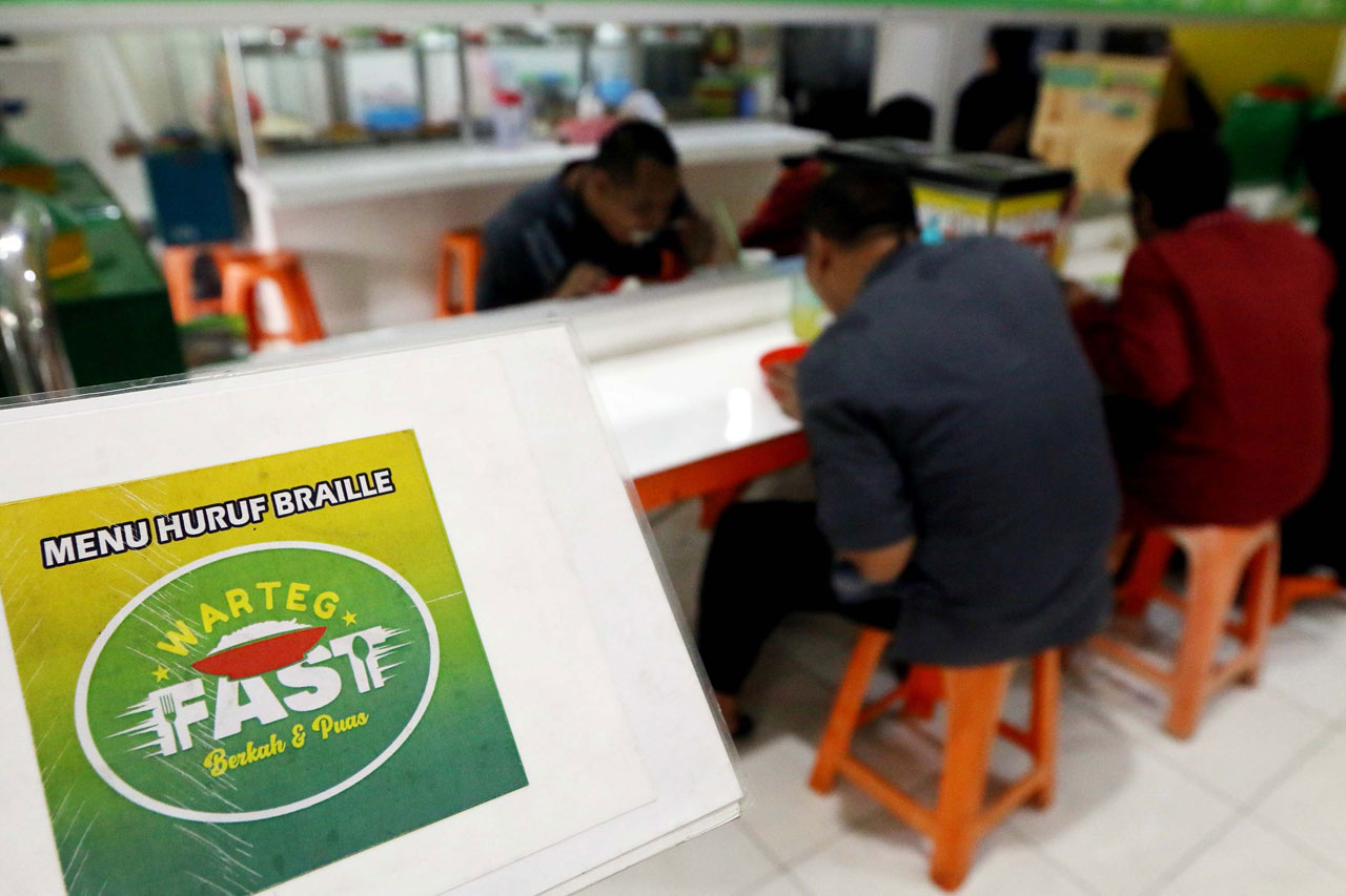 Warteg di Bintaro Tangsel...
