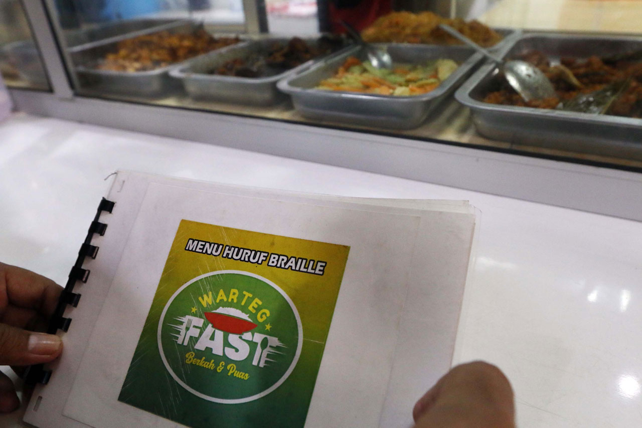 Warteg di Bintaro Tangsel...