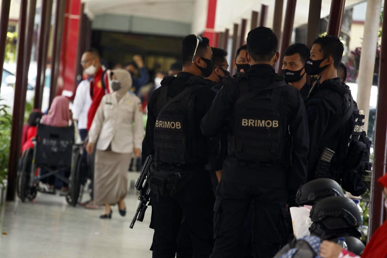 Simpan 6 Jenazah Laskar...