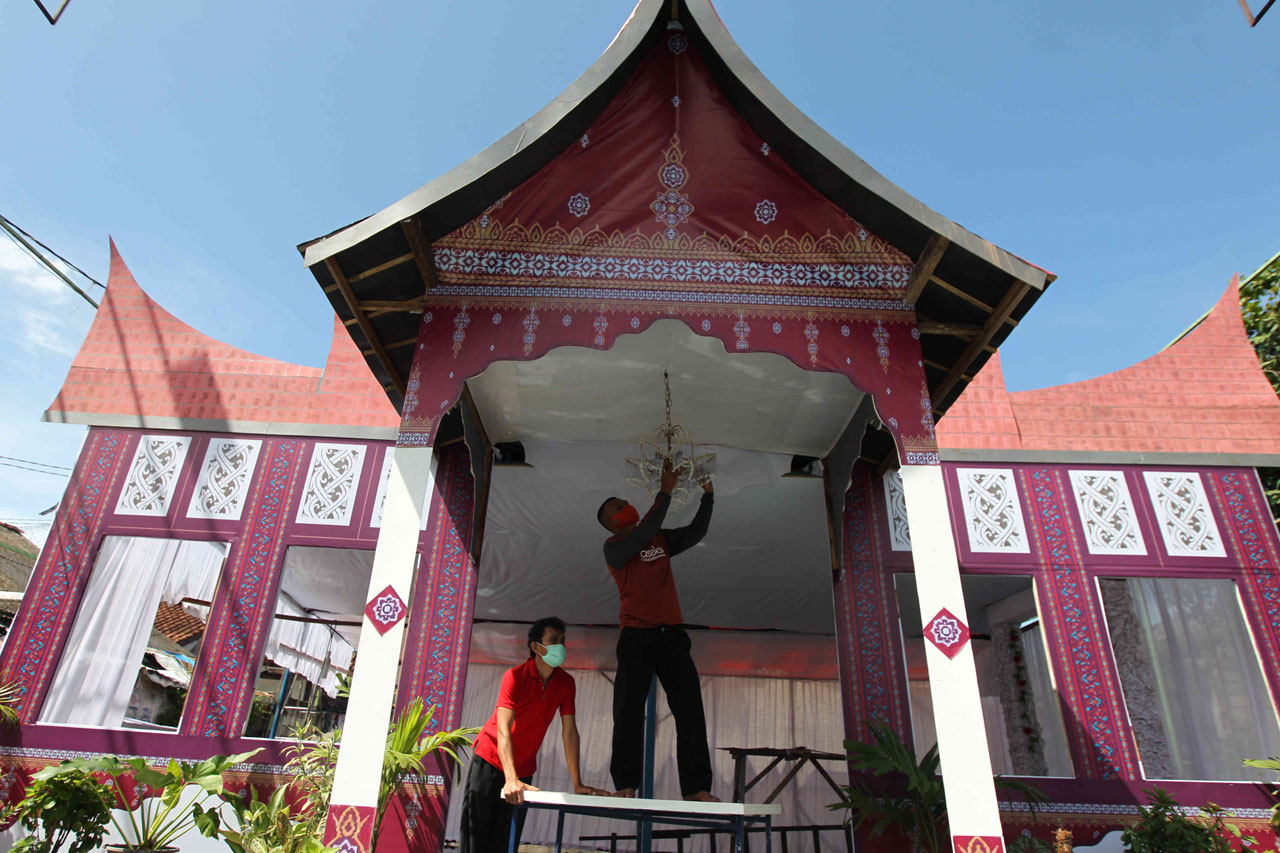 Antusias Sambut Pilkada,...