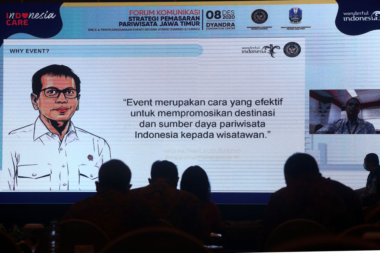 Kemenparekraf Bersama...