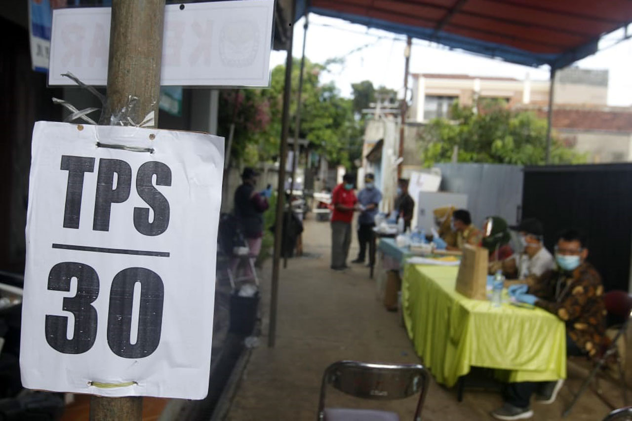 TPS 30 Kelurahan Gandul...