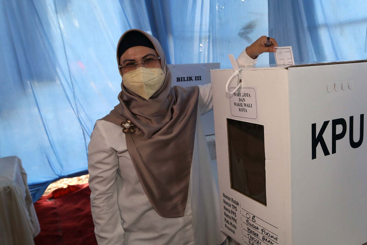 Cawalkot Siti Nur Azizah...