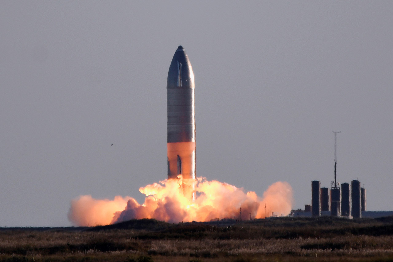 Roket Tak Berawak SpaceX...