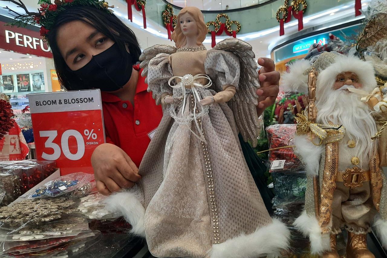Penjualan Pernak-Pernik...