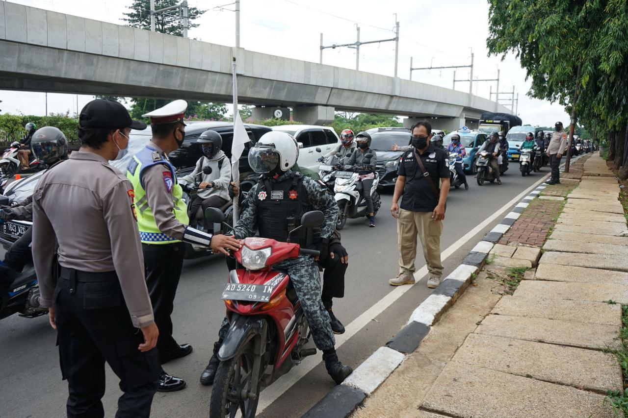 Petugas Gabungan Gelar...