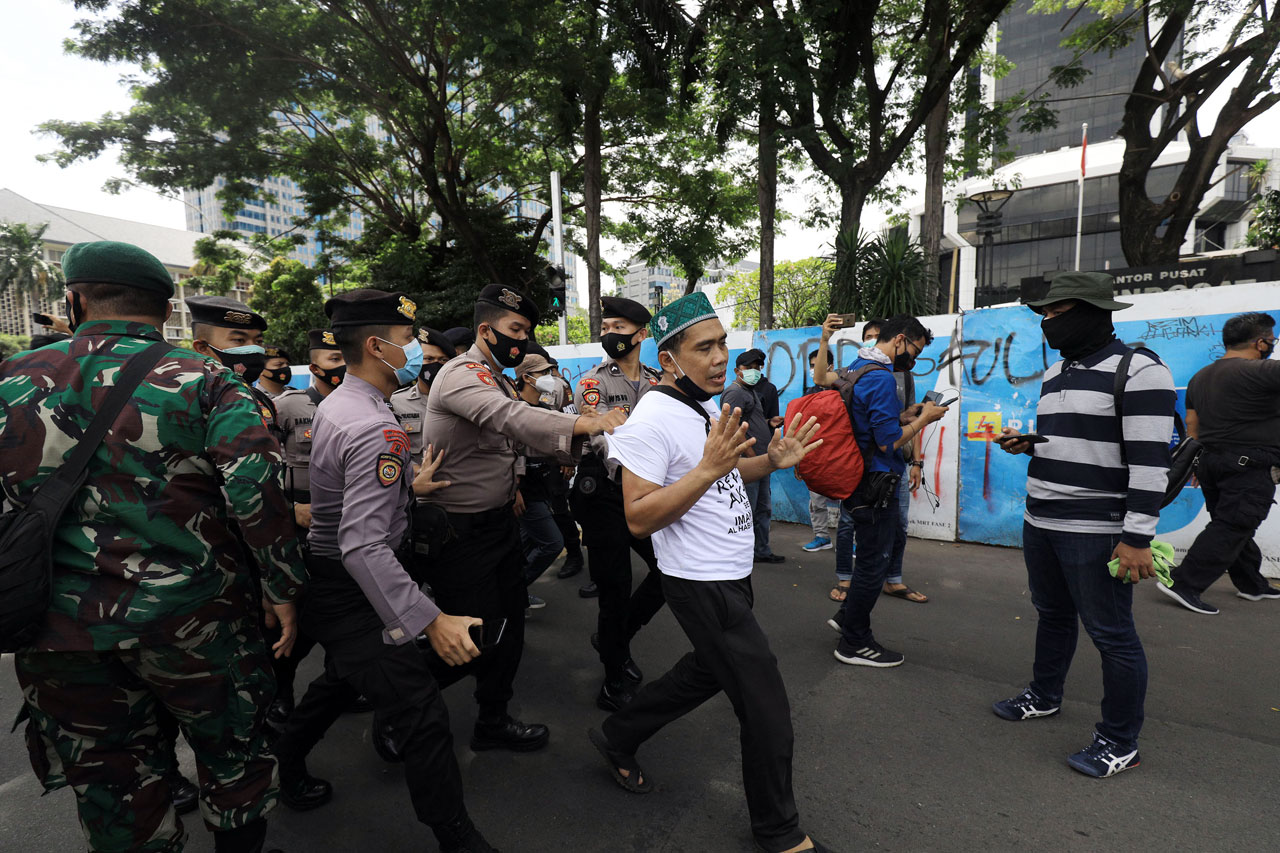 Polisi Amankan Sejumlah...