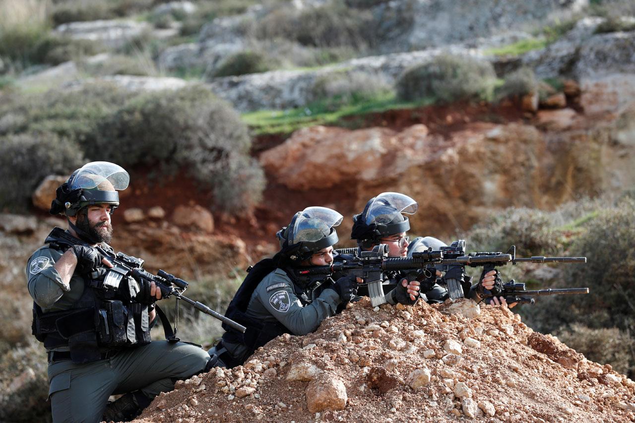 Warga Palestina Protes...