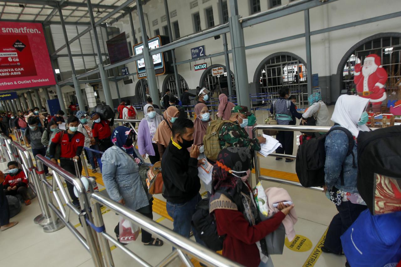 Stasiun Pasar Senen...