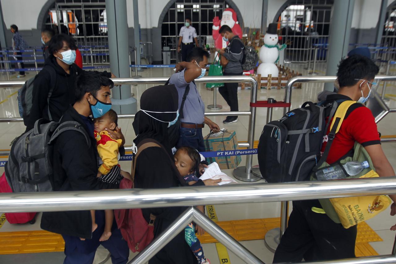 Stasiun Pasar Senen...