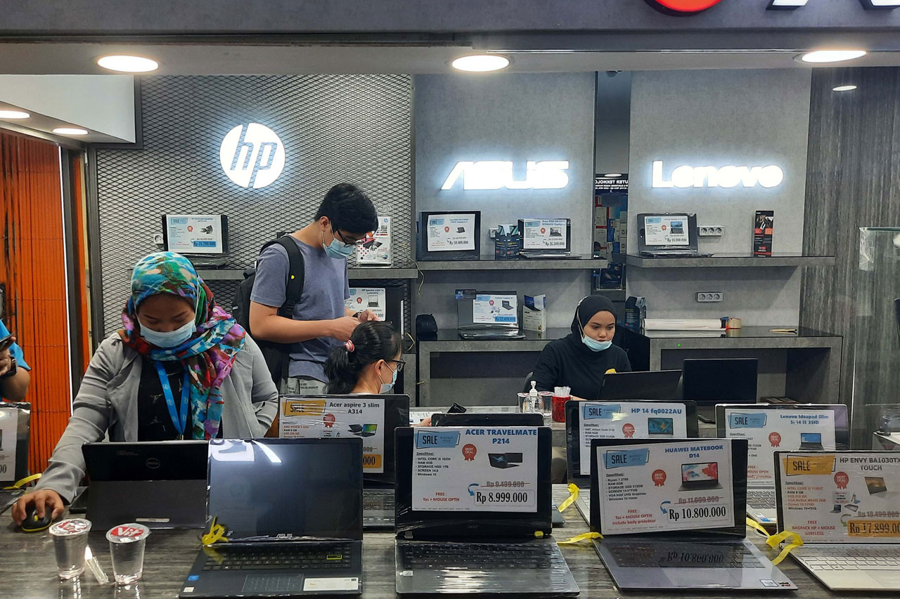 Pasar Laptop di Indonesia...