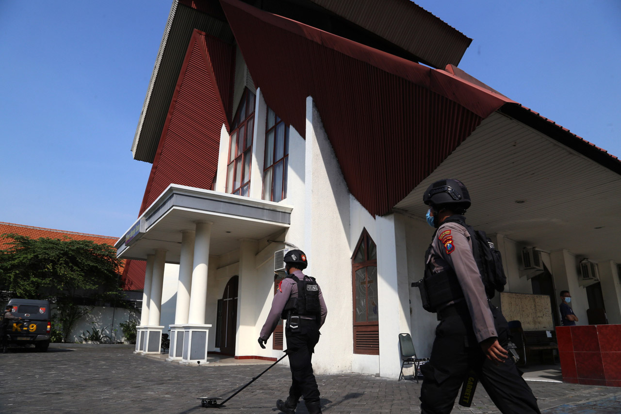 Polres Tanjung Perak...