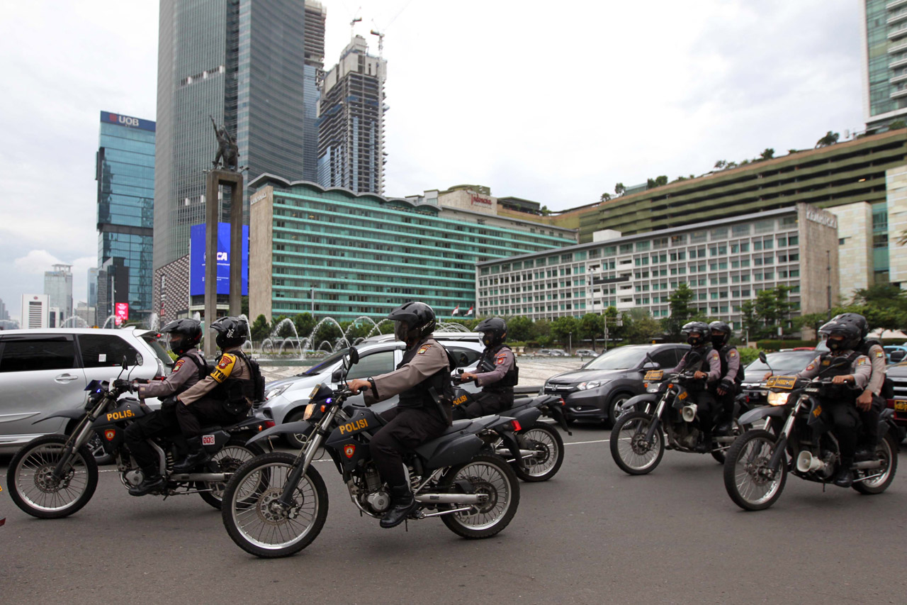 Polda Metro Jaya Dirikan...