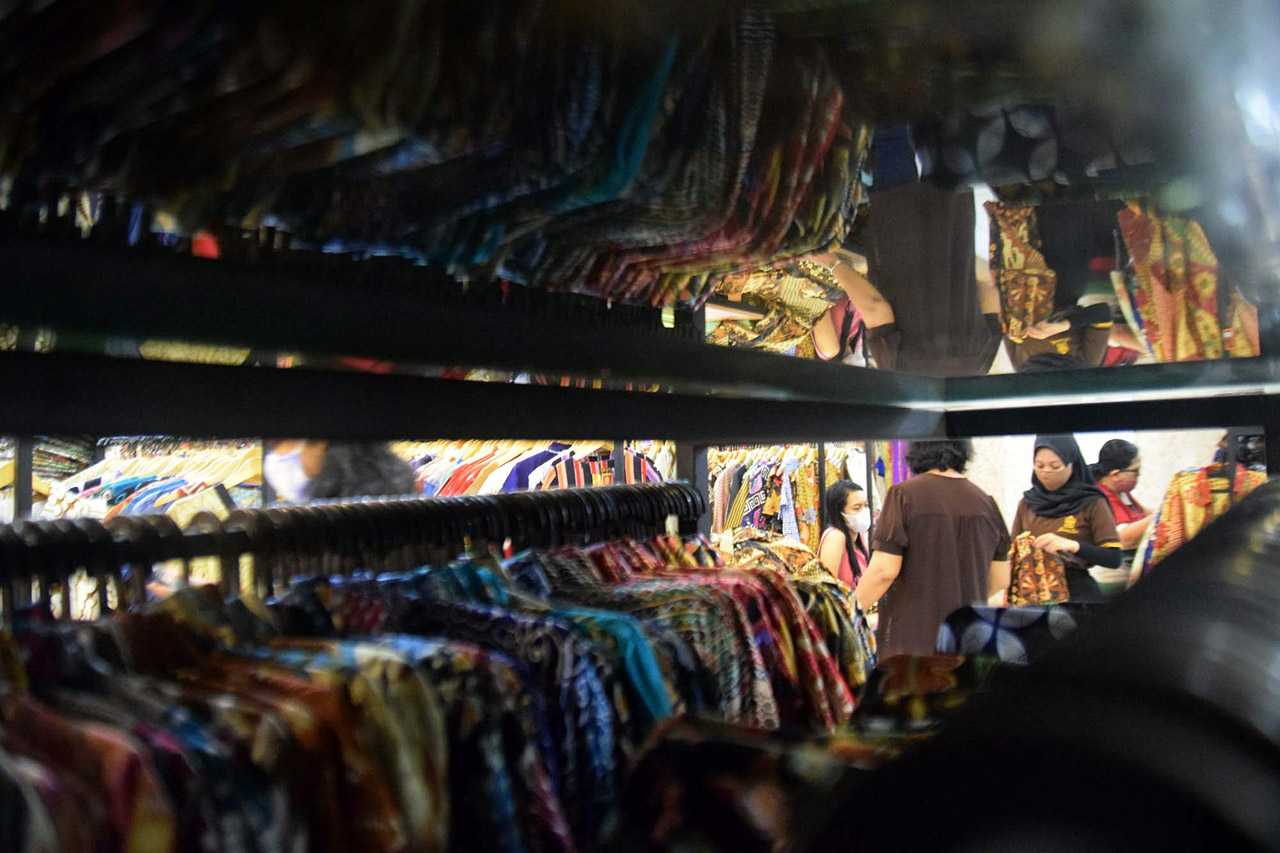Berburu Batik di Semarang...