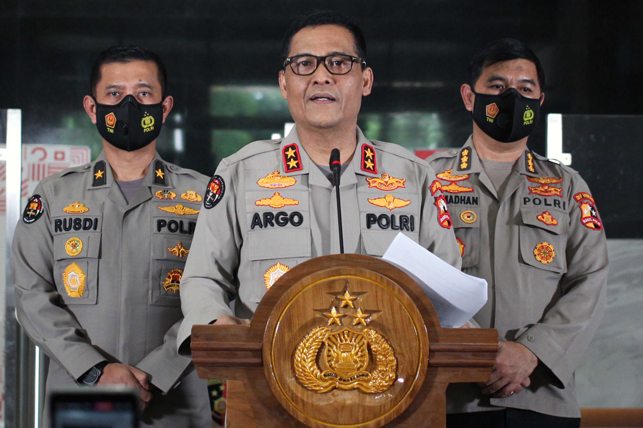 Densus 88 Polri Ungkap...