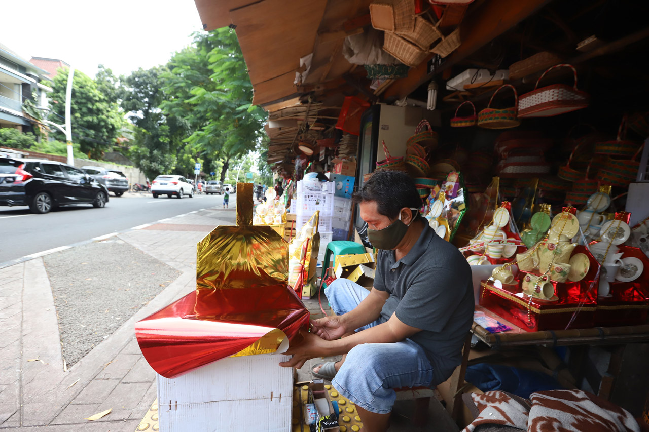 Permintaan Parcel Menyambut...