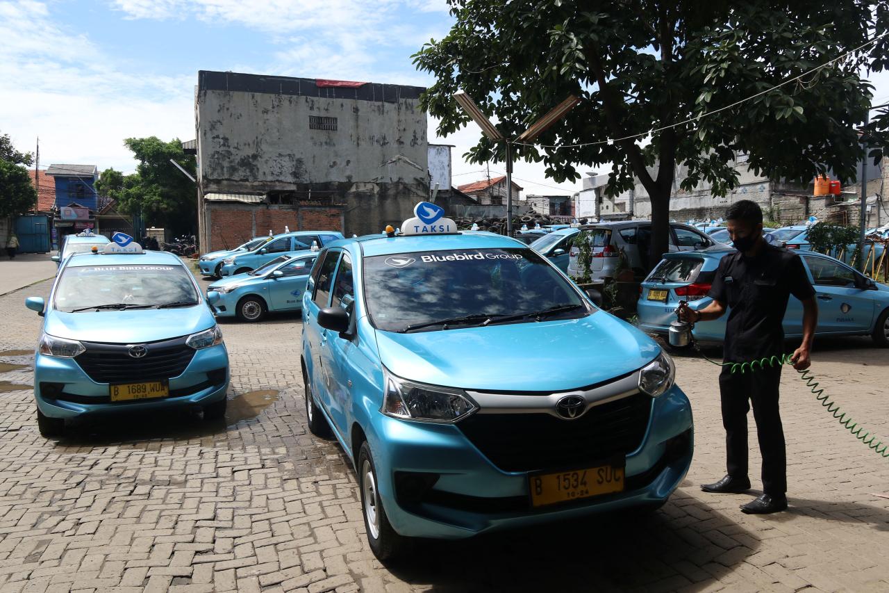 Taksi Blue Bird Pastikan...