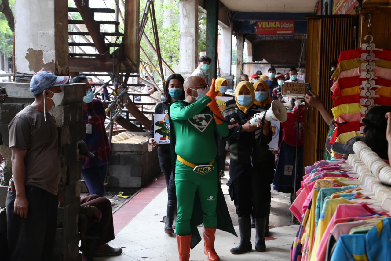 Superhero New Man Beraksi...