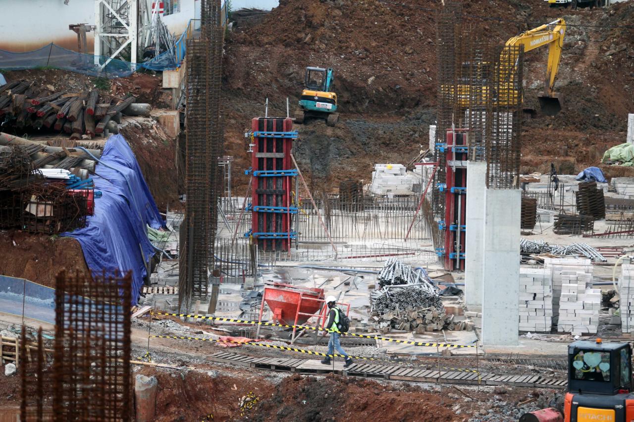 Sediakan 2.087 Ruang...