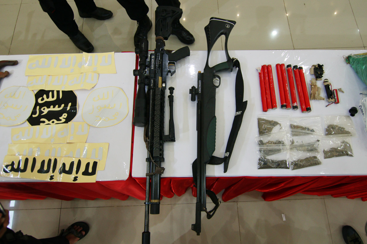 Polisi Tangkap 20 Terduga...