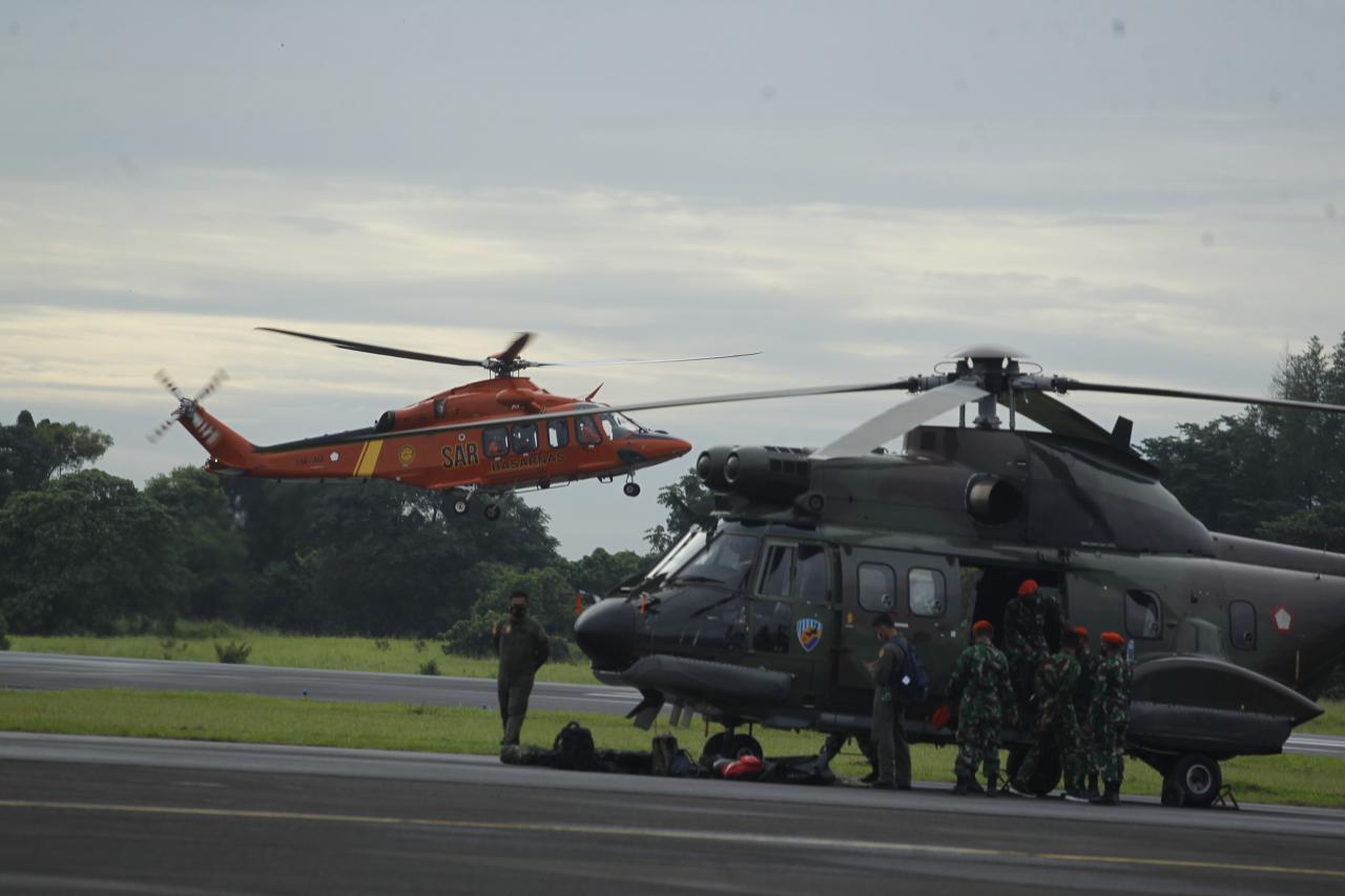 TNI AU Temukan Tumpahan...